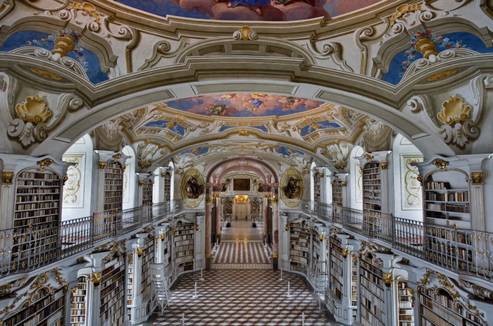 Самый старый монастырь Admont Abbey Самый старый монастырь Admont Abbey