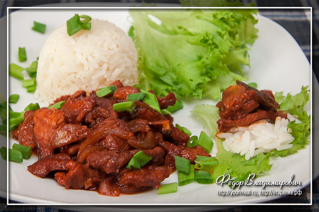 Острая свинина по-корейски Твэджи пулькоги (Doejibulgogi, doejigogi bokkeum, jeyukbokkeum)