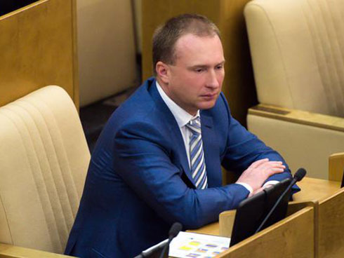 Игорь Лебедев предложил гражданам «сломать систему», не нарушая закон