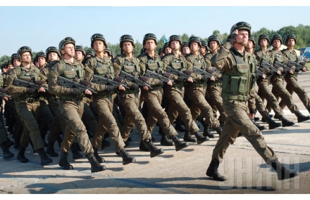 Ополнченцы уничтожили в донецком аэропорту "парадный" отряд "Правого сектора"