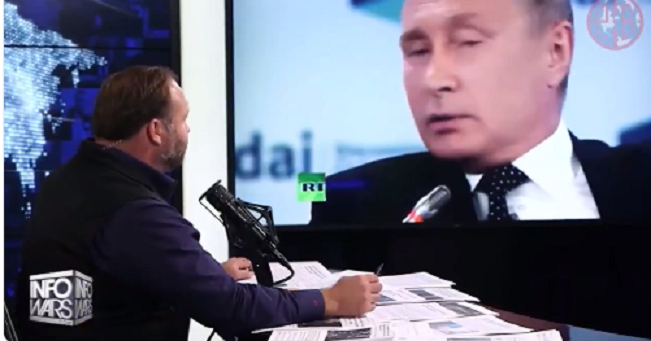 Алекс Джонс: "Когда Путин начинает говорить подобные вещи, ты начинаешь понимать, что всё это серьезно"