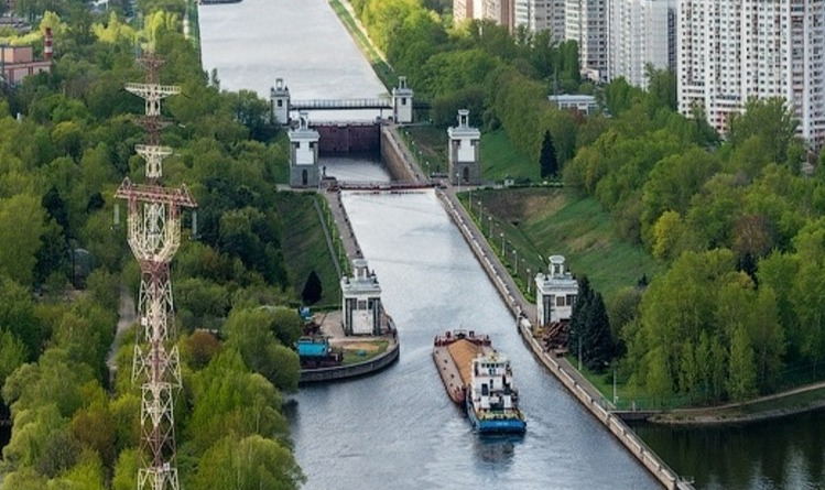 Плавучие поселки и отели могут появиться в акватории Химкинского водохранилища