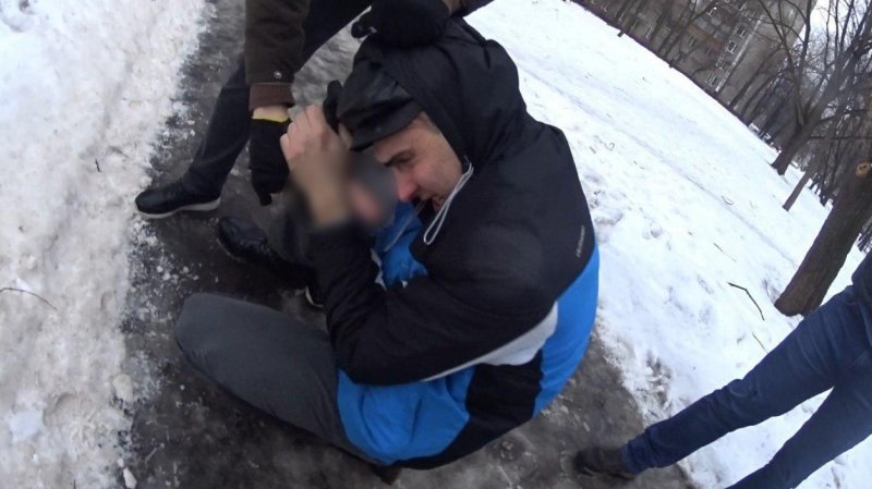 Поплатился за ложь: Шабаев встал перед ветеранами на колени Поплатился за ложь: Шабаев встал перед ветеранами на колени