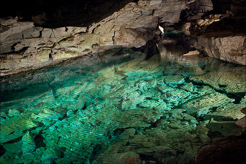 Кунгурская ледяная пещера - подземные озера