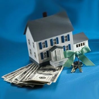 Приметы насчет скорейшей продажи частного домовладения советуют поставить в любой угол кухни или прихожей перевернутый веник или швабру.