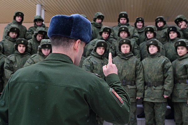 Как в разведке ГРУ капитан проверял реакцию бойцов на критическую ситуацию гранатой Как в разведке ГРУ капитан проверял реакцию бойцов на критическую ситуацию гранатой