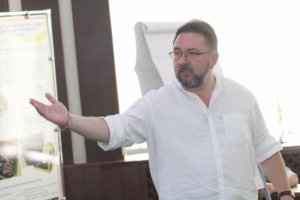 Эксперт показал настоящее лицо советника Зеленского, который хочет переименовать РФ
