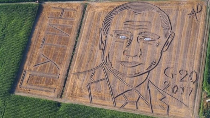 Фермер из Италии рассказал, как создавал на поле огромный портрет Путина Фермер из Италии рассказал, как создавал на поле огромный портрет Путина