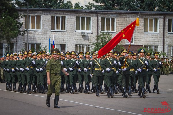 Китайские военные в Беларуси – что задумал Батька? Китайские военные в Беларуси – что задумал Батька?