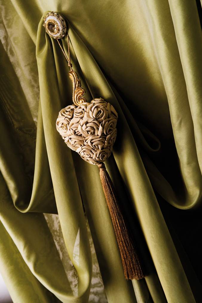 Cuore Con Rosa - 360.ru: , , , .