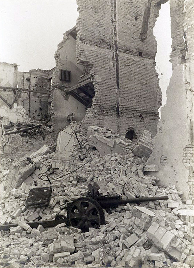 Сталинград. 1943, 1947 и 1952 года Сталинград. 1943, 1947 и 1952 года