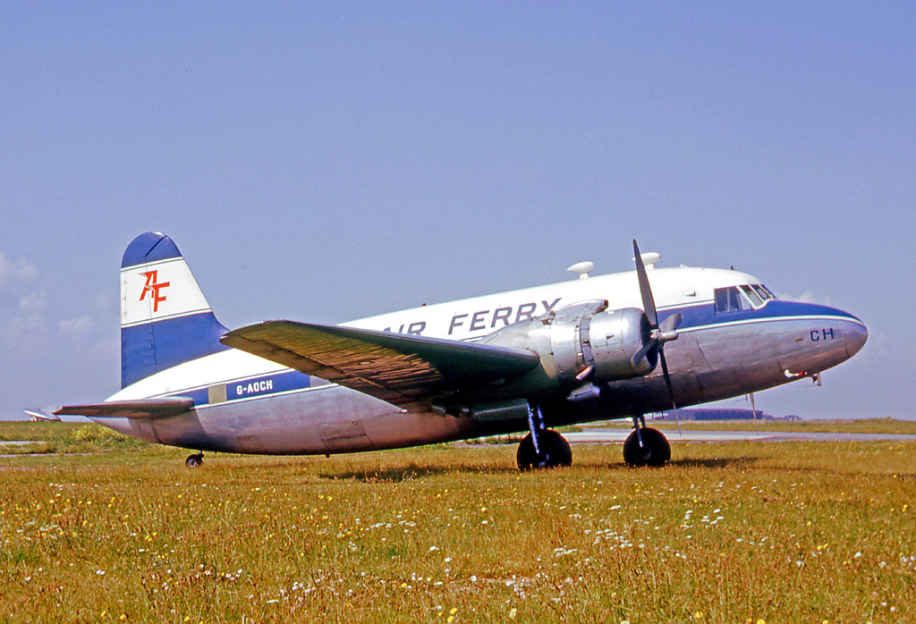 Vivkers 621 Viking G-AOCH Air Ferry MANS 08.08.65 edited-3.jpg