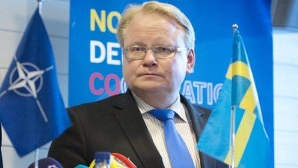 НАТО впервые в истории получило отказ: Швеция выбрала Россию НАТО впервые в истории получило отказ: Швеция выбрала Россию