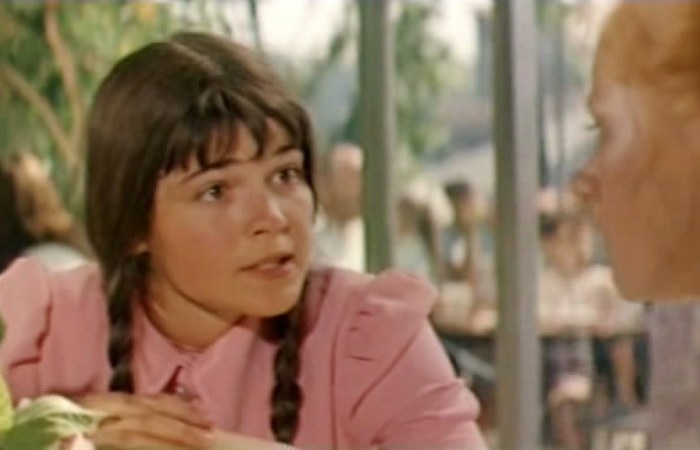 Кадр из фильма *Последние дни Помпеи*, 1972 | Фото: kino-teatr.ru Как роман с иностранцем разрушил актерскую карьеру советской актрисы Евгении Сабельниковой