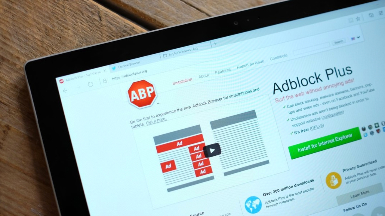 Adblock Plus помешает соцсетям отслеживать пользователей Adblock Plus помешает соцсетям отслеживать пользователей