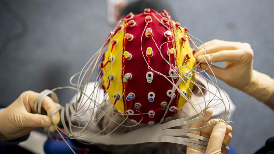 В РФ создали нейросеть для диагностики болезни Паркинсона по ЭЭГ-исследованиям