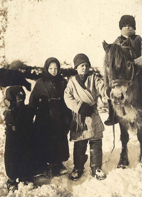 Дореволюционная Россия на фотографиях. Жизнь и быт сибирского крестьянства Дореволюционная Россия на фотографиях. Жизнь и быт сибирского крестьянства