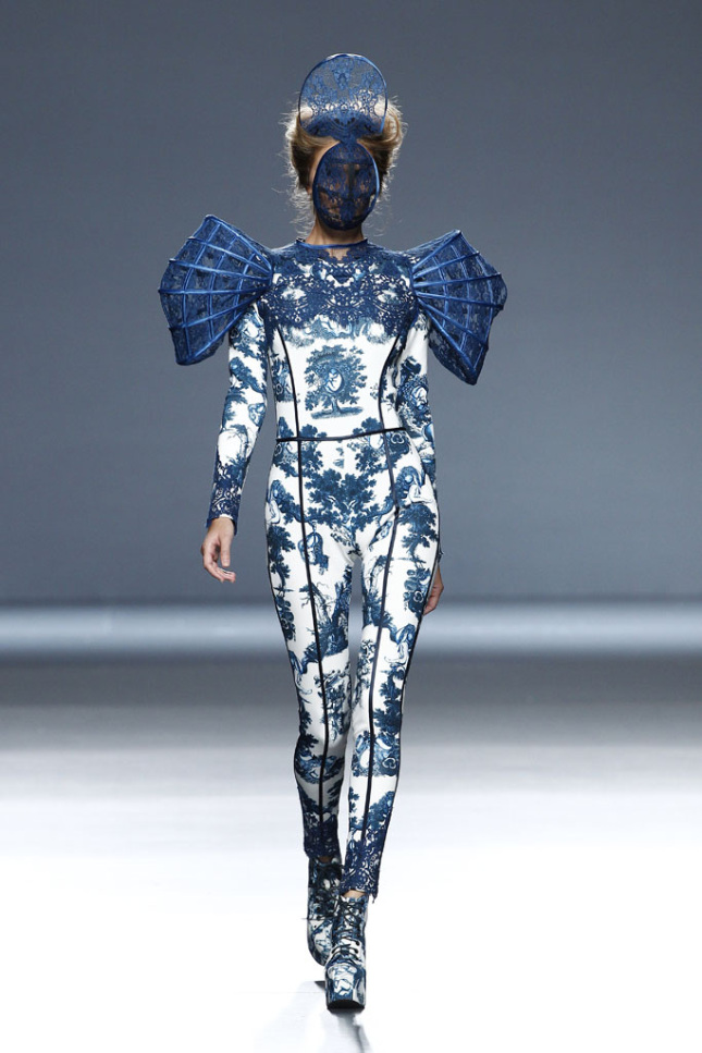 Maya Hansen SS15