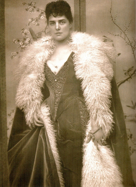 «Она могла бы править миром»: леди Рэндольф Черчилль «Она могла бы править миром»: леди Рэндольф Черчилль