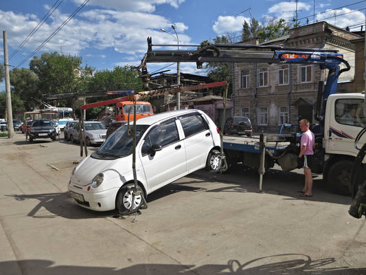 В Самаре предлагают штрафовать водителей без эвакуации авто