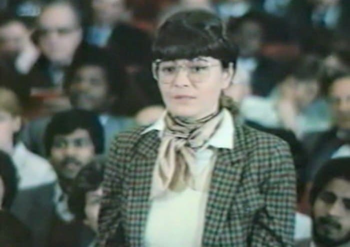 Евгения Сабельникова в фильме *Мы обвиняем*, 1985 | Фото: kino-teatr.ru Как роман с иностранцем разрушил актерскую карьеру советской актрисы Евгении Сабельниковой