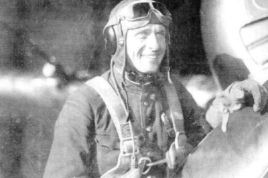 Василий Голубев, фото 1942 года. В начале войны – один из самых результативных летчиков Балтийского флота.