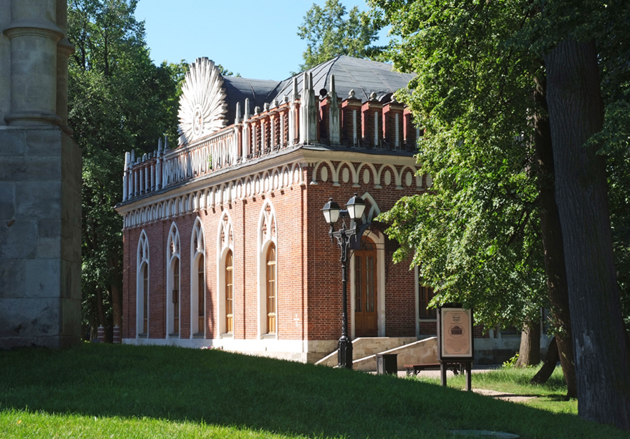 Дворец в Царицыно Центральная часть