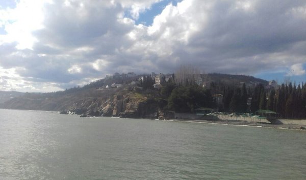 «Ну сколько можно обманывать?» — разговор с крымчанами удивил приехавшую в Крым украинку «Ну сколько можно обманывать?» — разговор с крымчанами удивил приехавшую в Крым украинку