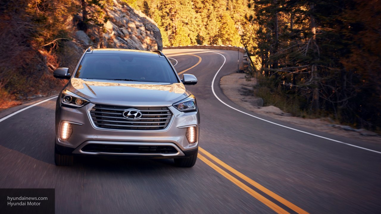 Компания Hyundai выпустила Santa Fe 2019 без селектора АКПП