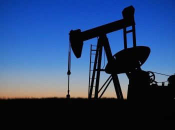 Цена нефти марки Brent впервые с осени 2014 года превысила 82 доллара за баррель