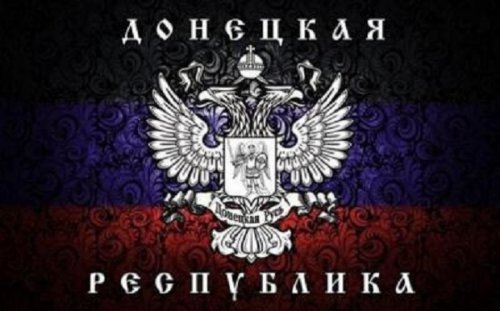 Видео от блогеров. "Бесстрашный пленный российский доброволец на допросе украинского карателя"