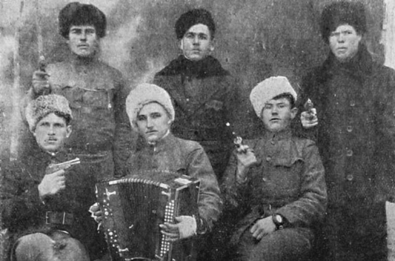 1920-е годы. Группа командного состава Украинской повстанческой армии (махновцев)
