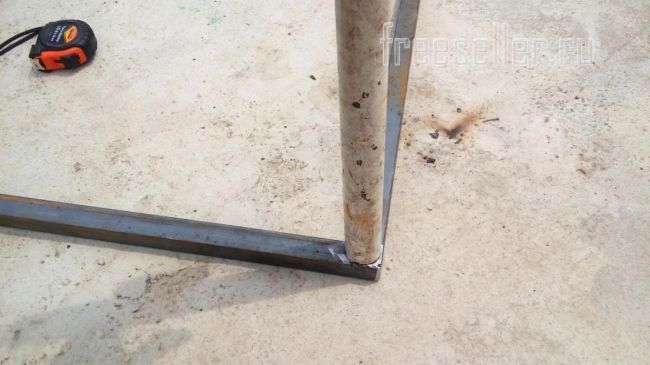 Столик из стеклопакета своими руками Столик из стеклопакета своими руками