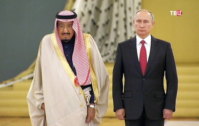 В Кремле начались переговоры Путина и короля Саудовской Аравии В Кремле начались переговоры Путина и короля Саудовской Аравии