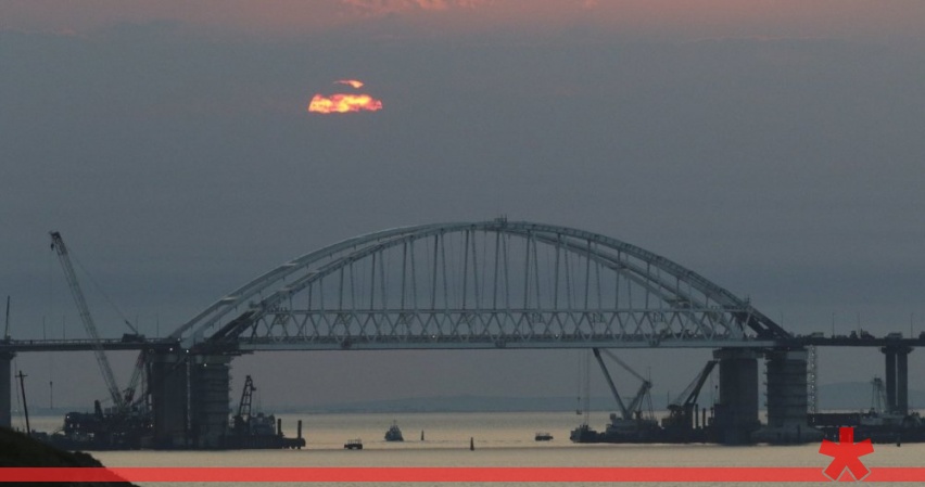 Автоподходы к Крымскому мосту будут перекрывать по ночам Автоподходы к Крымскому мосту будут перекрывать по ночам