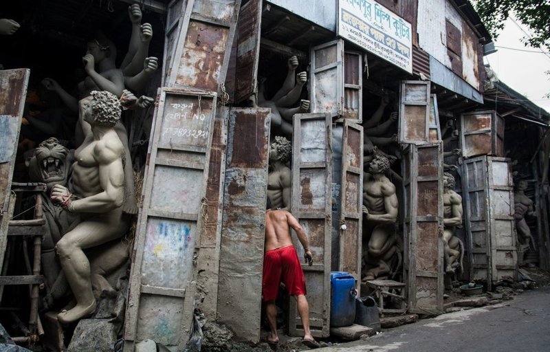 Финалист. «Улицы Индии». Автор фото: Аникет Мазумдер LensCulture, в мире, конкурс, люди, уличное фото, фото