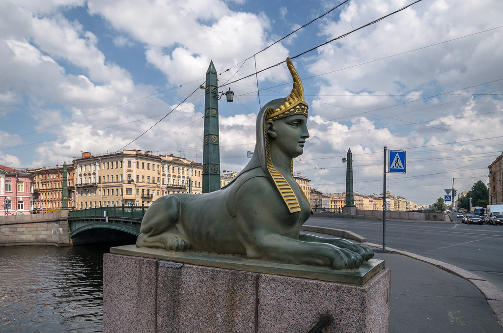 Сфинкс у Египетского моста.jpg Сфинкс у Египетского моста.jpg