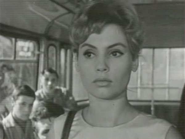 Алла Будницкая в фильме "Первый троллейбус" (1963)