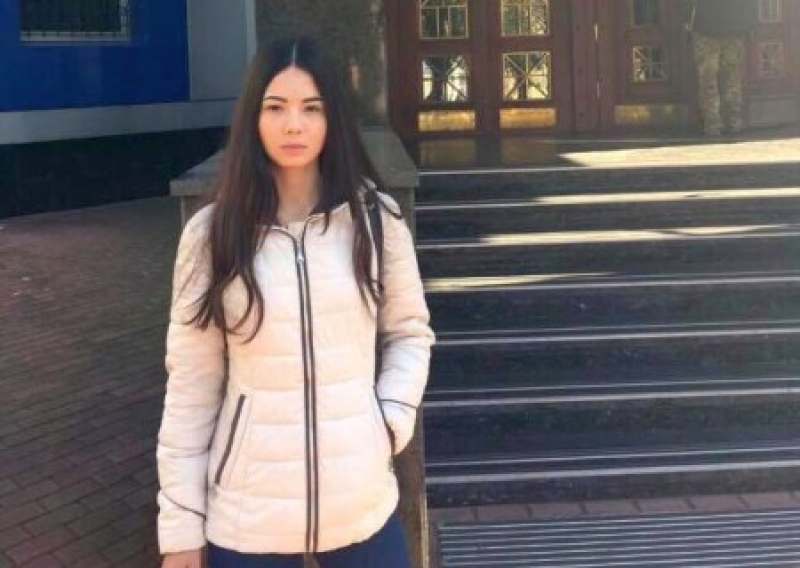 Скандал с мужем зампредседателя украинского ФБР: Студентка подала иск о сексдомогательствах против Варченко Скандал с мужем зампредседателя украинского ФБР: Студентка подала иск о сексдомогательствах против Варченко