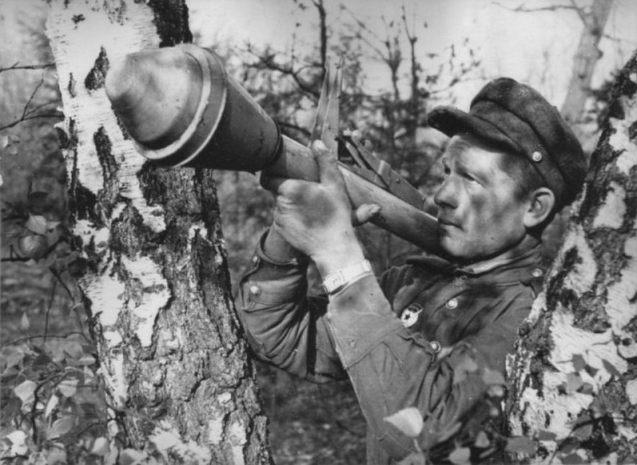 "Осколки" истории: редкие ретро-фотографии