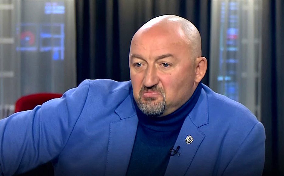 «Это единственный шанс на спасение»: волонтер АТО объяснил, как Украина должна повести себя с Россией «Это единственный шанс на спасение»: волонтер АТО объяснил, как Украина должна повести себя с Россией