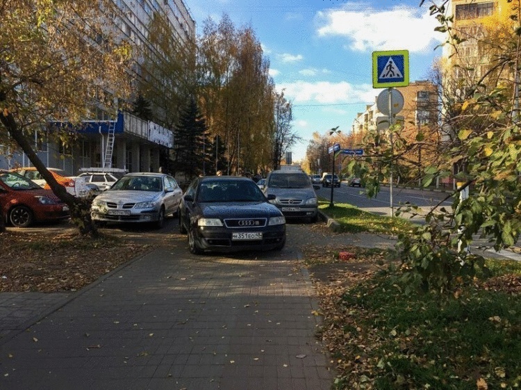 10. Почему бы не припарковаться на тротуаре?