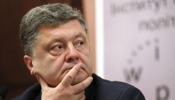 Дальше сам: США, ЕС и НАТО кинули Порошенко