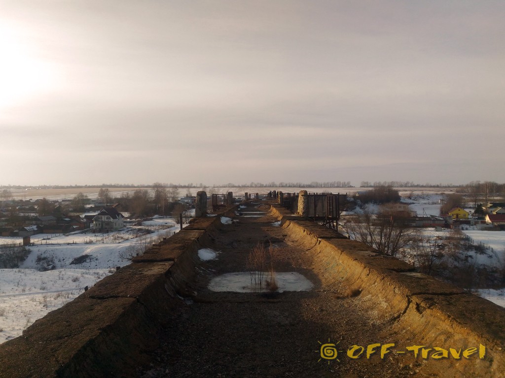 Мокринский железнодорожный мост Мокринский железнодорожный мост
