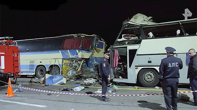 Пострадавшим в аварии автобусов под Воронежем ничего не угрожает