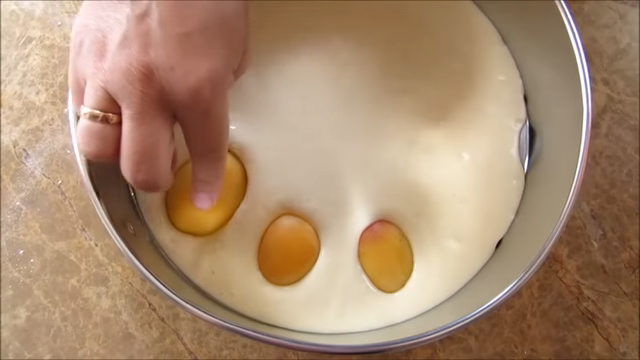 Абрикосовый пирог к чаю (легко готовить) еда, выпечка, вкусно, рецепт, готовка, пирог, длиннопост, другая кухня, к чаю, видео