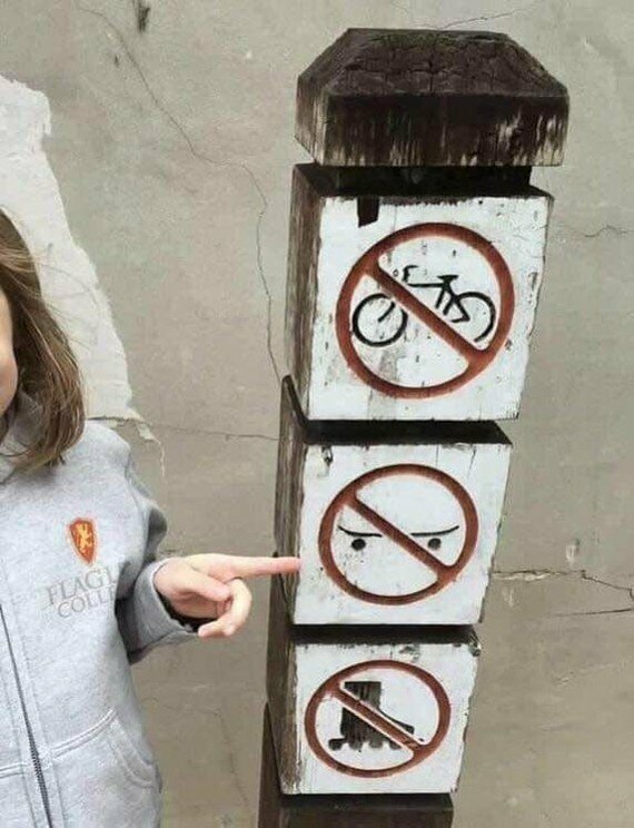 И что бы ни случилось — никогда не хмурься! Запрещай мне все полностью
(17 фото)