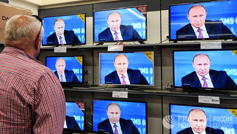 Власть и народ: есть ли канал связи? Власть и народ: есть ли канал связи?