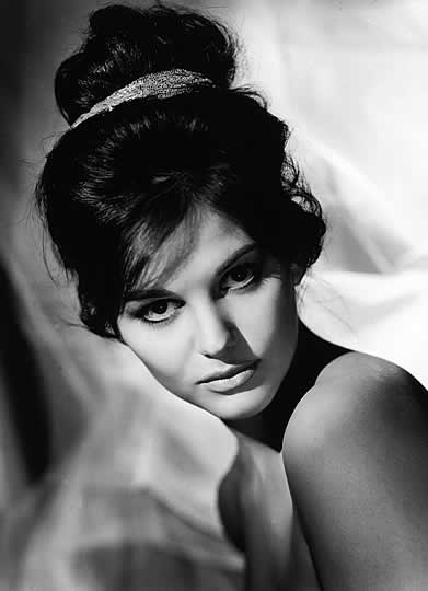    (Claudia Cardinale photo)