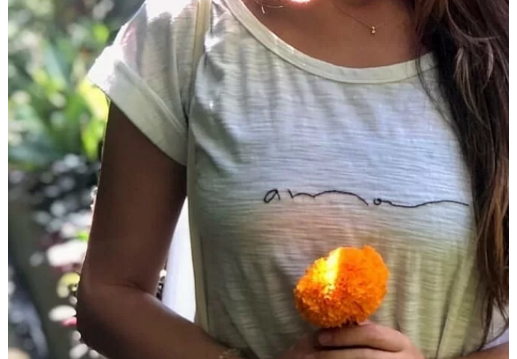 Вышивка на футолках (20 идей)